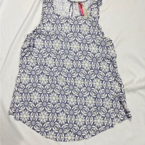 Cinnamon Girl Floral Sleeveless Top - Blue and White